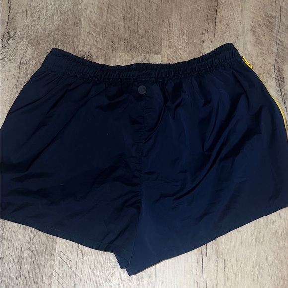 Hunter for Target Dark Blue Shorts with Yellow Highlights and Zippers - Picture 9 of 10